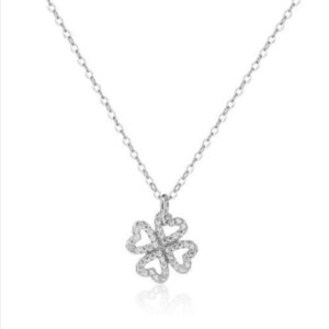 שרשרת פרח משובצת